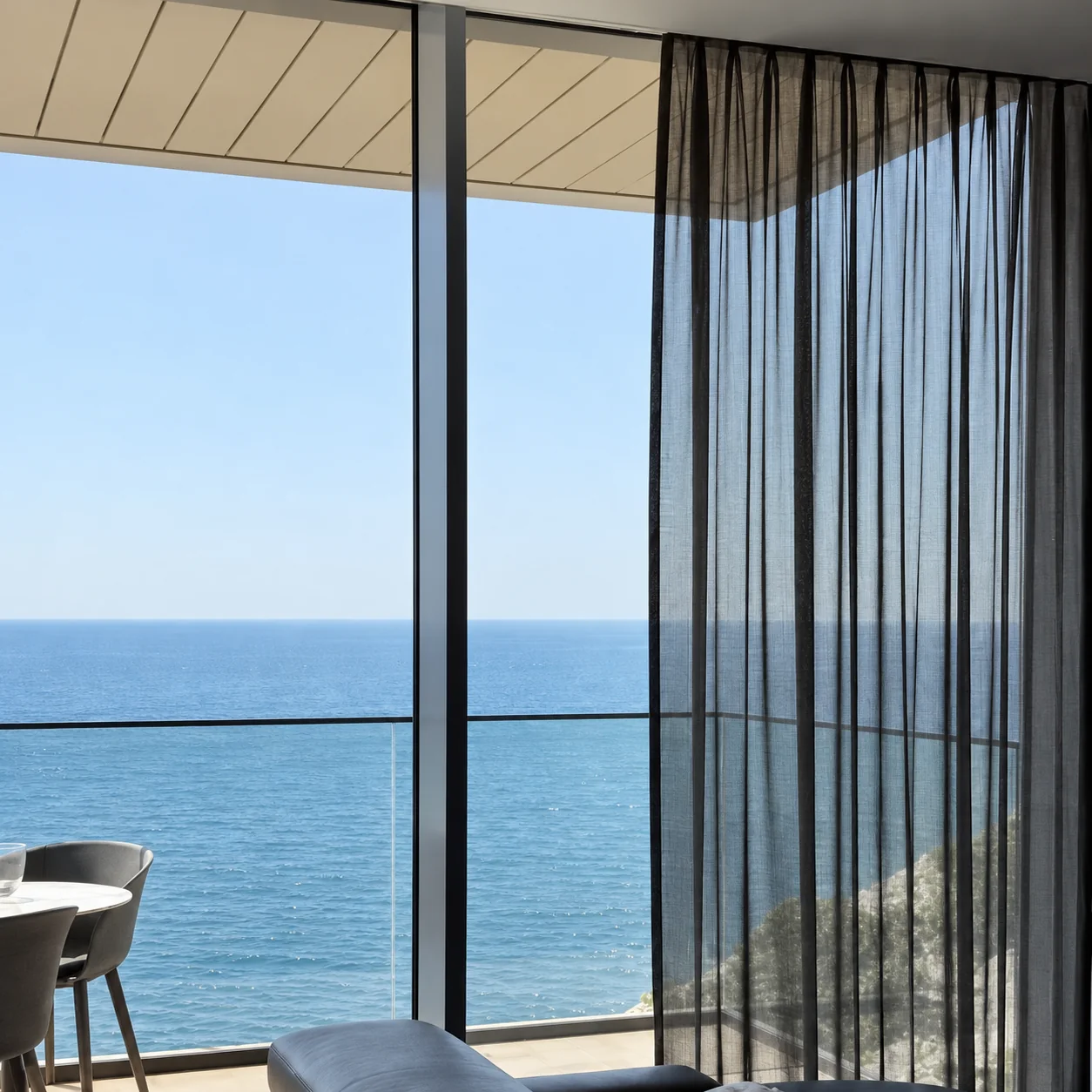 Sheers along a curved glass wall